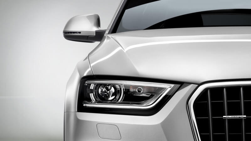 Audi Q3 Headlamps