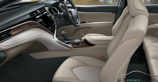 Toyota Camry Hybrid Full Luxury Interior 2022
