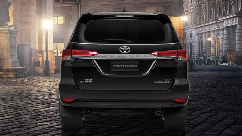 Toyota Fortuner 2018 Back Side View