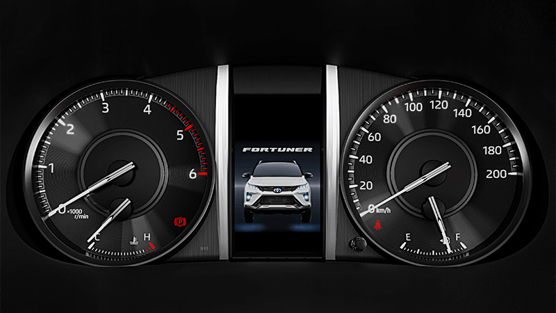 Toyota Fortuner Speedometer
