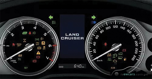 Toyota Land Cruiser Dashboard View